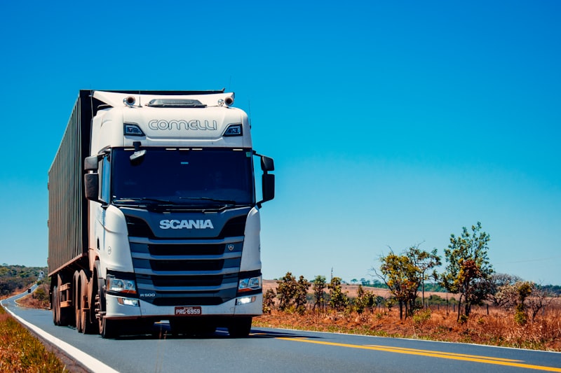 Cargo logistics trailer truck on road — Readsea Shipping